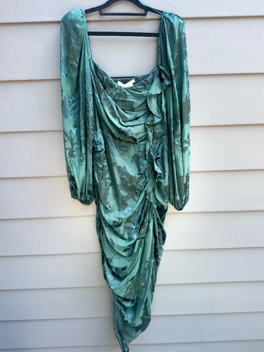 ASTR the label midi dark green puff sleeve long sleeve dress large